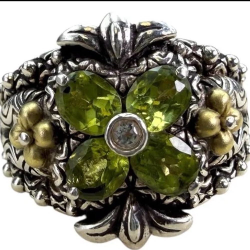 Green Peridot Floral Gemstone Ring